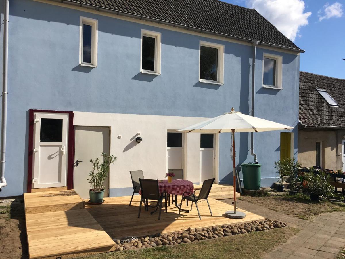 Schoene 3Zimmer Ferienwohnung Direkt Am Baalensee Furstenberg-Havel Luaran gambar