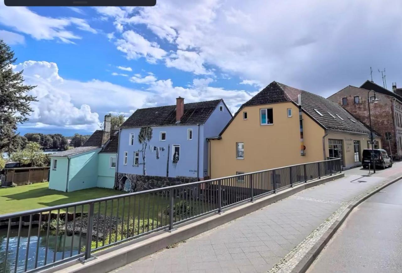 Schoene 3Zimmer Ferienwohnung Direkt Am Baalensee Furstenberg-Havel Luaran gambar