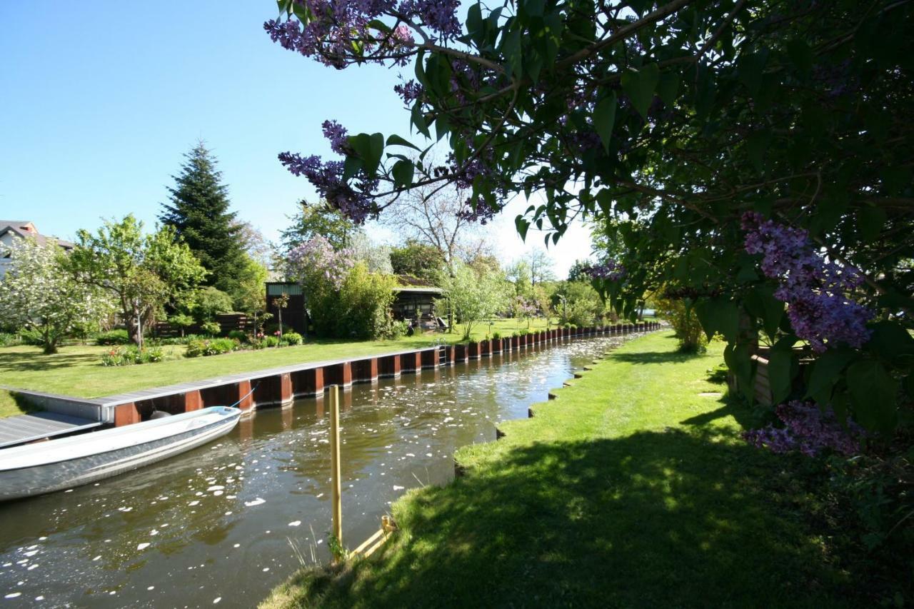 Schoene 3Zimmer Ferienwohnung Direkt Am Baalensee Furstenberg-Havel Luaran gambar